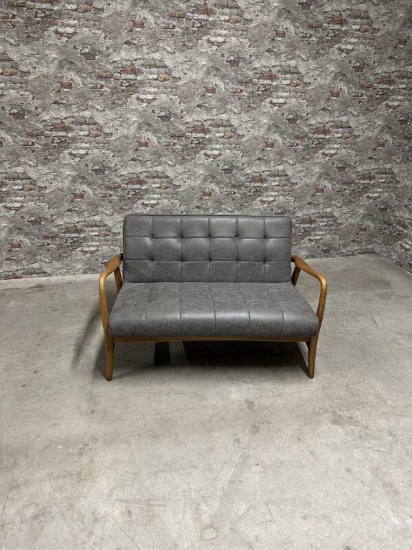 2-Sitzer-Sofa im Vintage-Stil