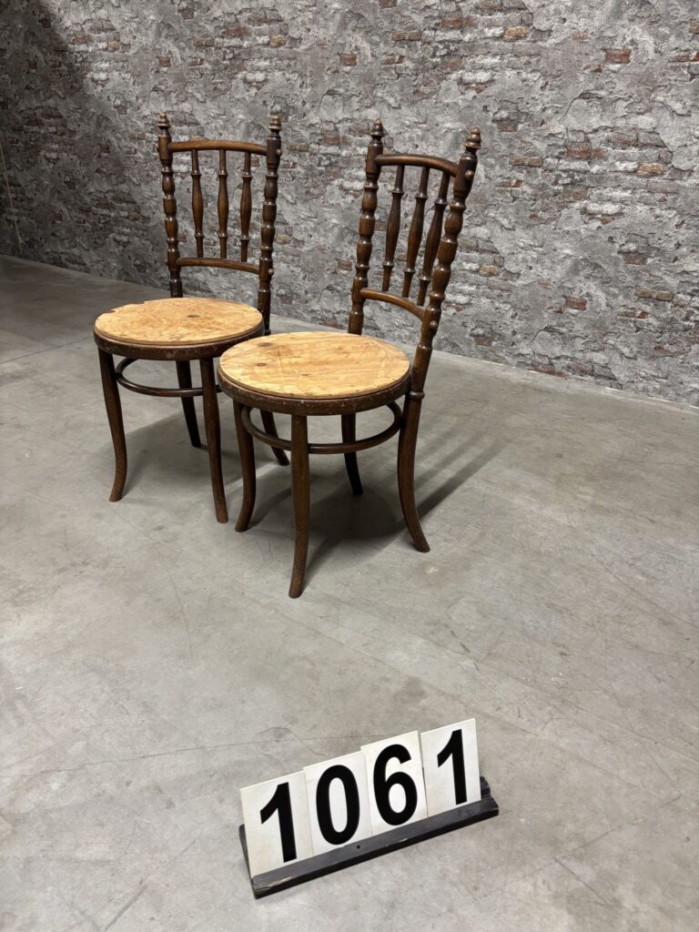 Industrie Meubelen 2025 Nr1061 93x42x42x48 Artnr508512 (3)