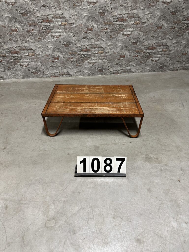 Industrie Meubelen 2025 Nr1087 26x89x64 Artnr601223 (2)