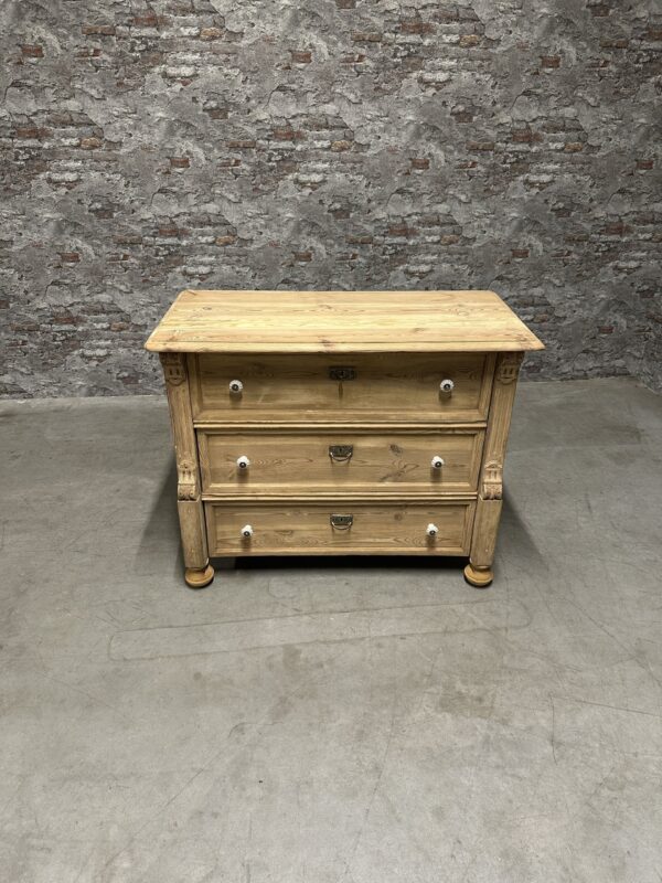 Grenen Meubels Holland 2025 Nr8745 82x100x49 Artnr253860 (1)
