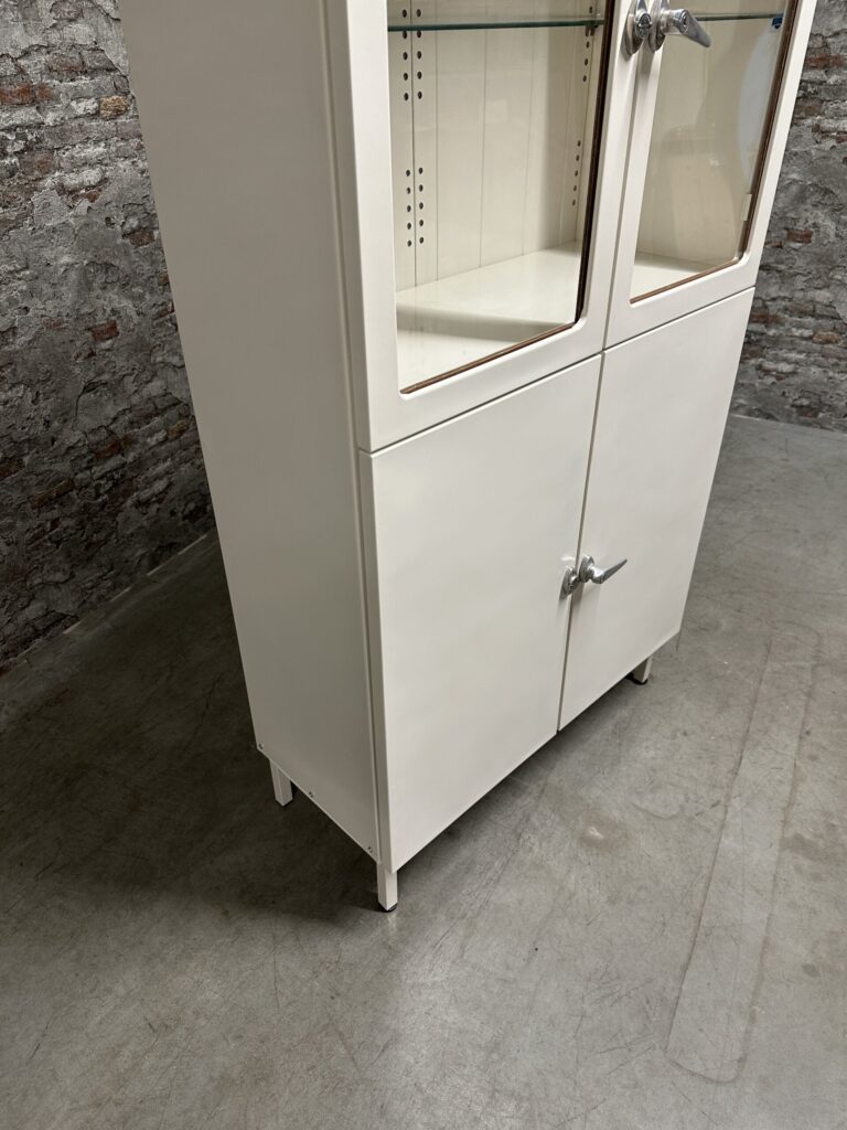Industrie Meubelen 2025 Nr1145 169x88x40 Artnr355570 (9)