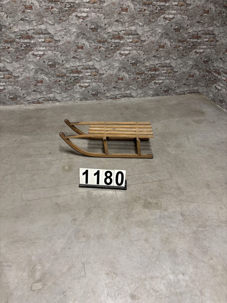 Industrie Meubelen Nr1180 24x84x33 Artnr6812 (2)
