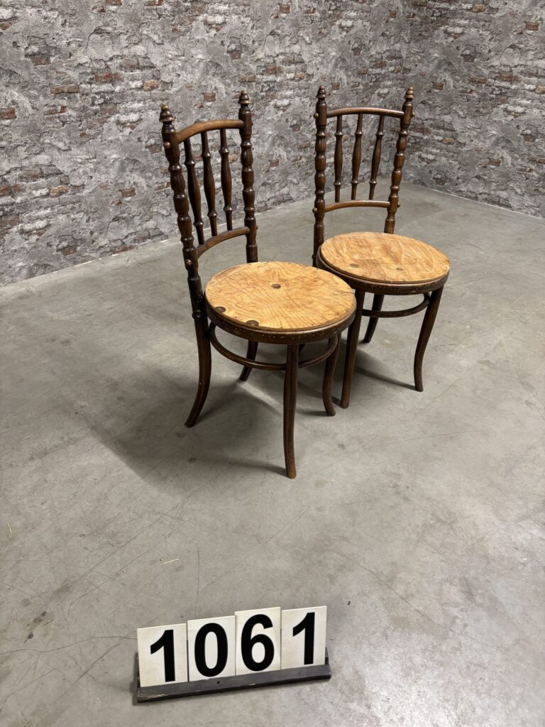 Industrie Meubelen 2025 Nr1061 93x42x42x48 Artnr508512 (4)