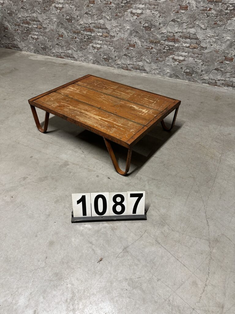 Industrie Meubelen 2025 Nr1087 26x89x64 Artnr601223 (3)