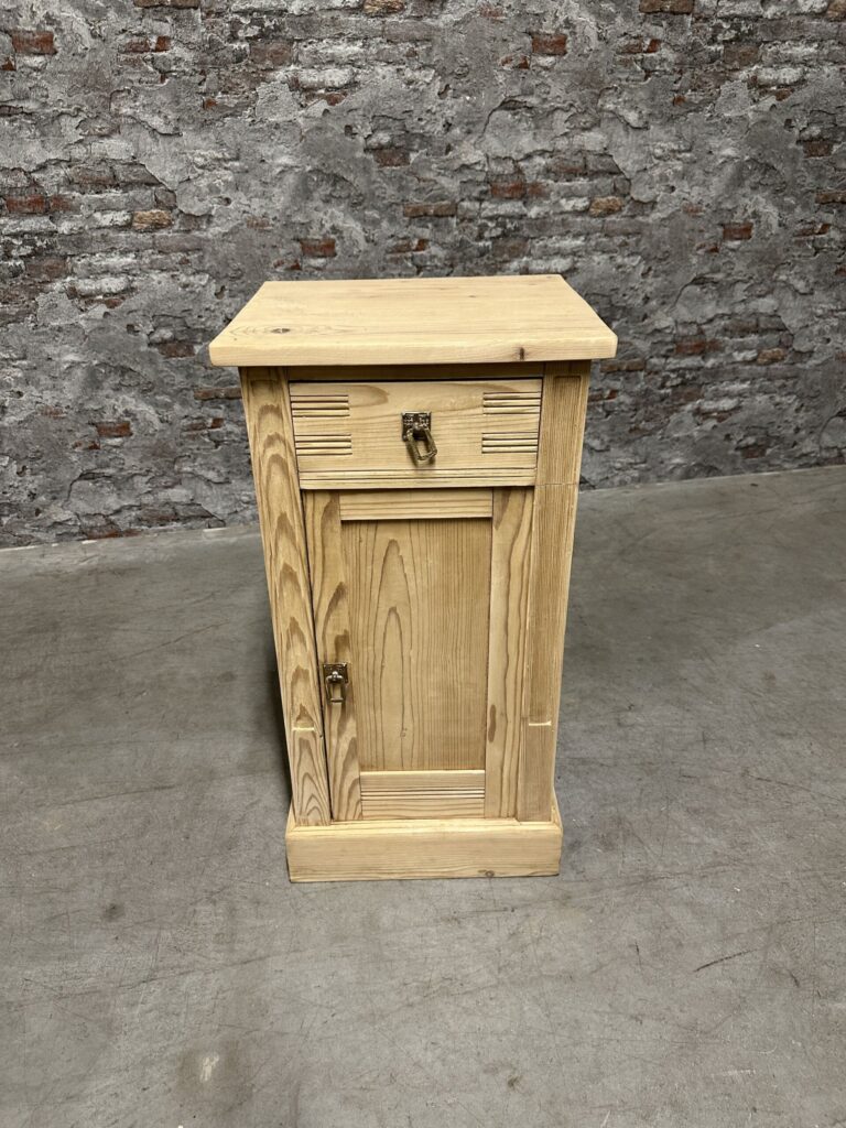 Grenen Meubels Holland 2025 Nr8697 77x40x35 Artnr101324 (1)