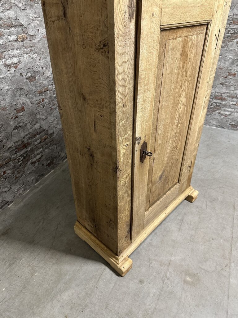 Eiken Meubels 2026 Nr14 150x99x47 Artnr305580 (3)