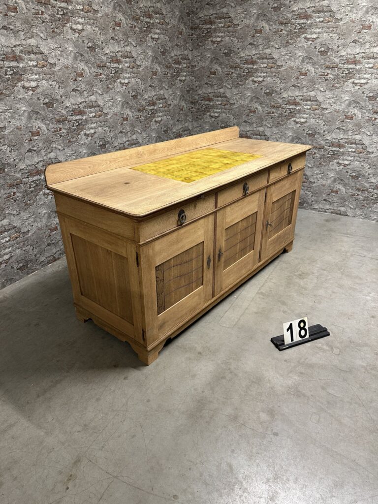 Nr18 106x200x75 Artnr203850 (7)