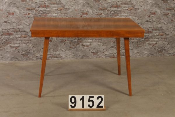 Retro design extendable table 9152