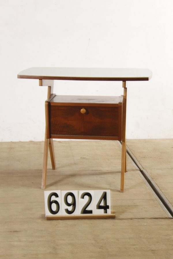 Retro vintage side table 6924