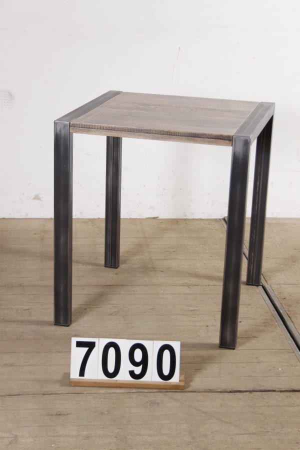 Bistro table 7090