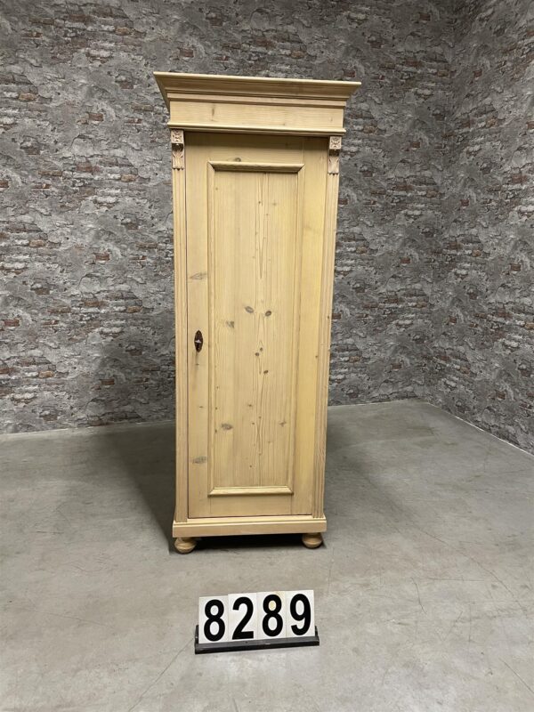 Antique pine 1 door cabinet 8289