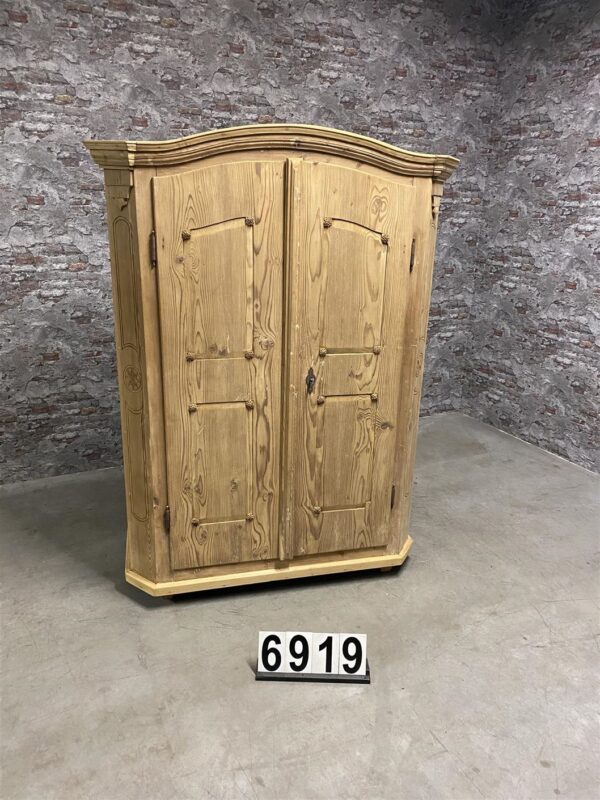 Antique pine cabinet | wardrobe 6919