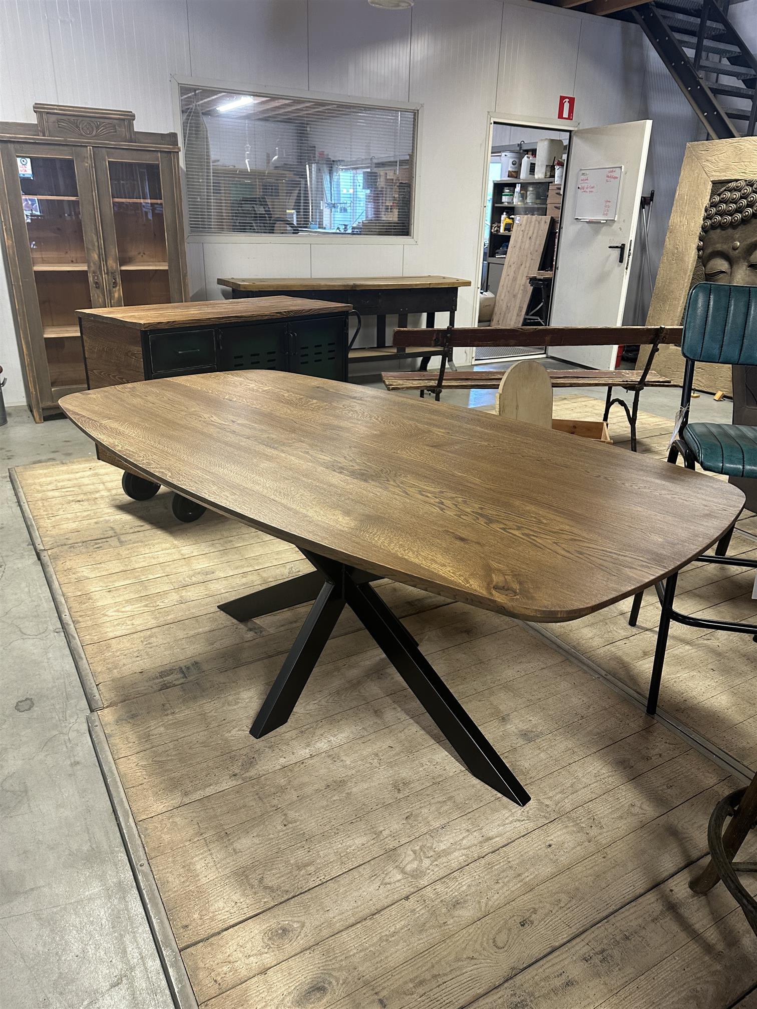 Eettafel deens ovaal eiken hout