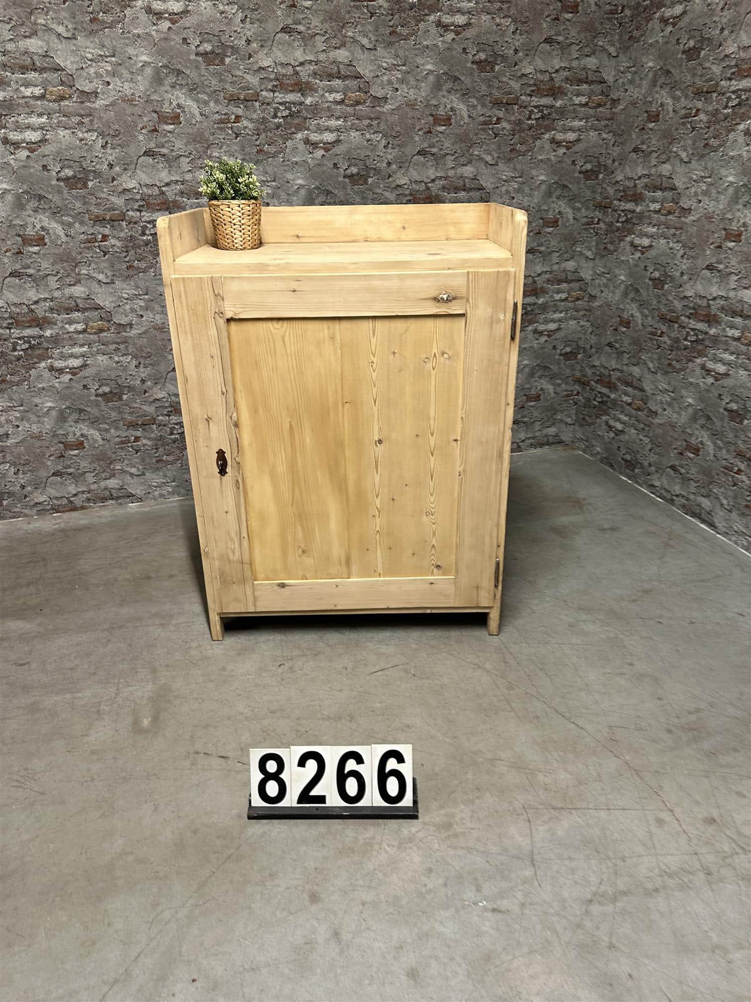 Antique pine 1-door cabinet | pantry cabinet 8266