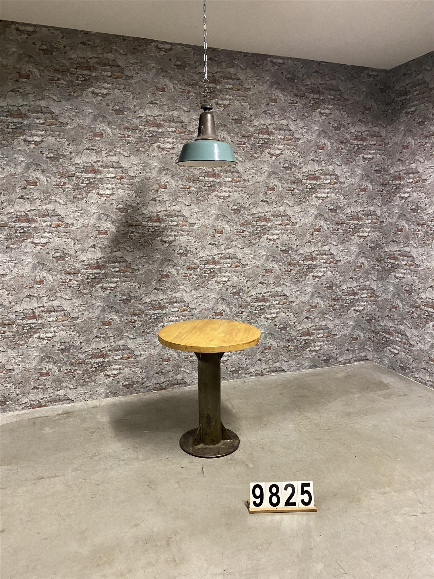 Industrial round table |  bistro table 83×72 nr.9825