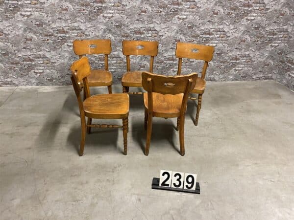 Wooden cafe chairs 46×50 nr.239