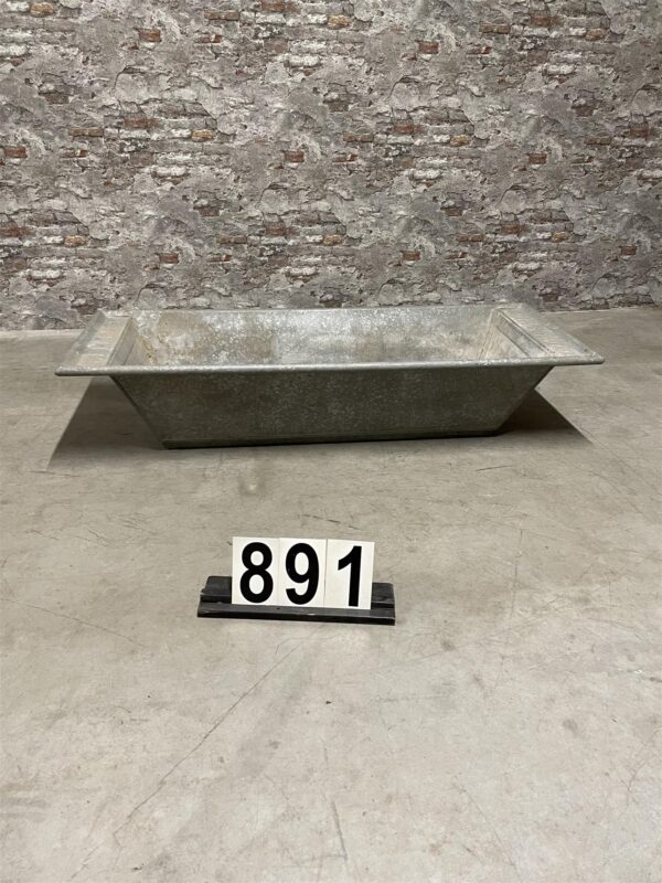 Industrial zinc bathtub 140×55 nr.891