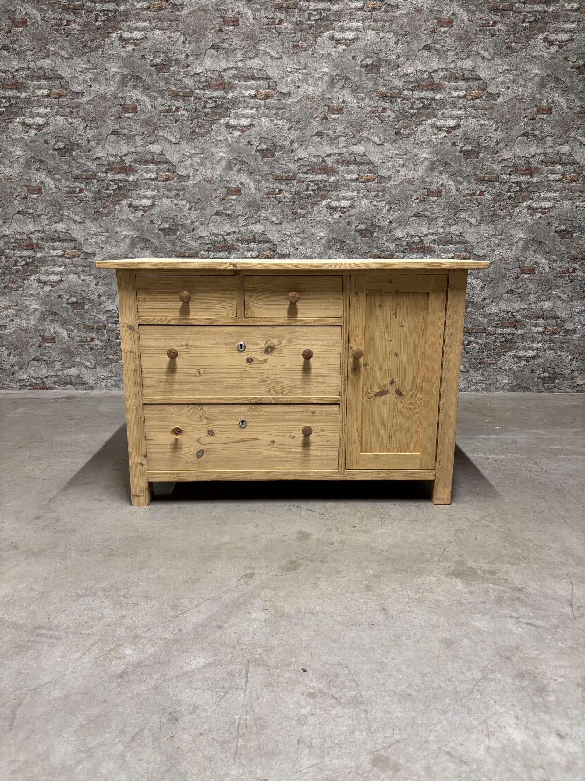 Antique pine chest of drawers 110×60 nr.8412