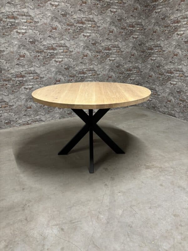 Round oak dining room table 120×120 nr.956