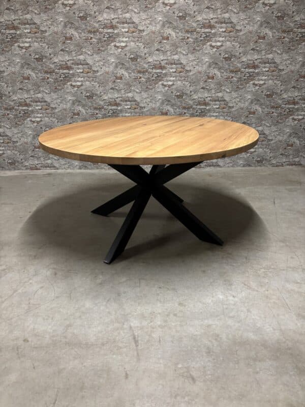 Round oak dining room table 150×150 nr.960