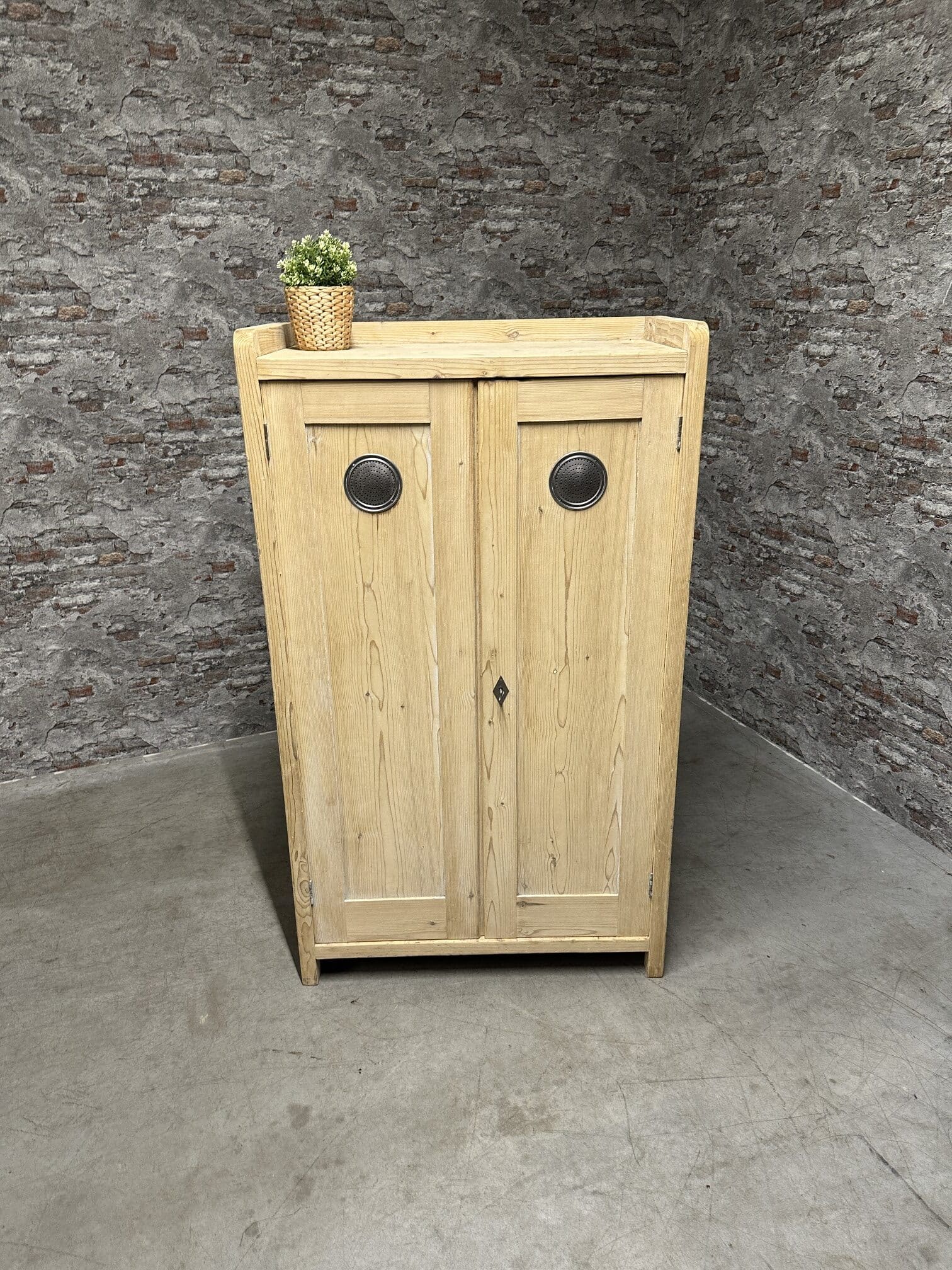 Antique pine breadcabinet 90×45 nr.8402