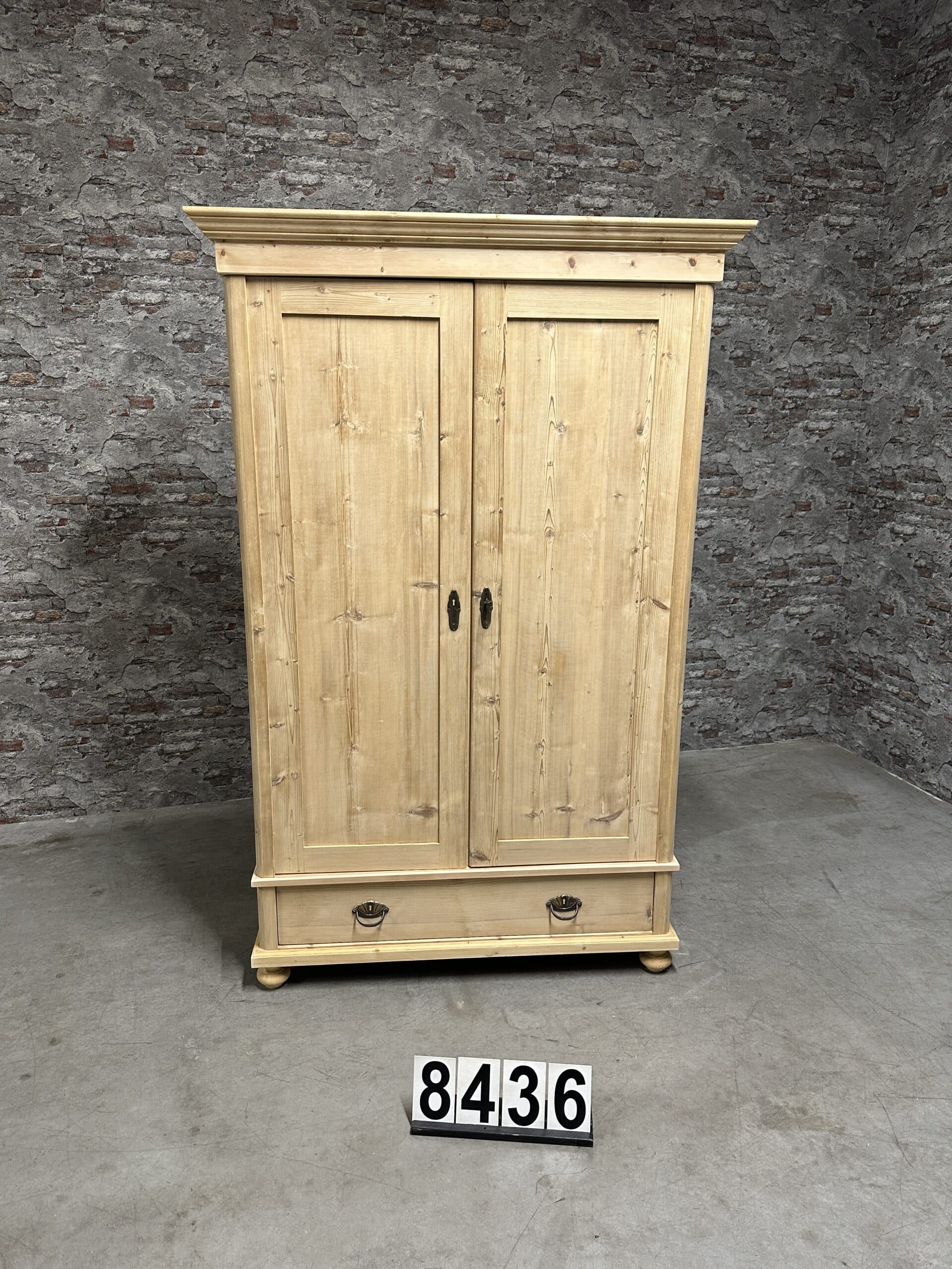 Antique pine wardrobe | cabinet 121×56 nr.8436