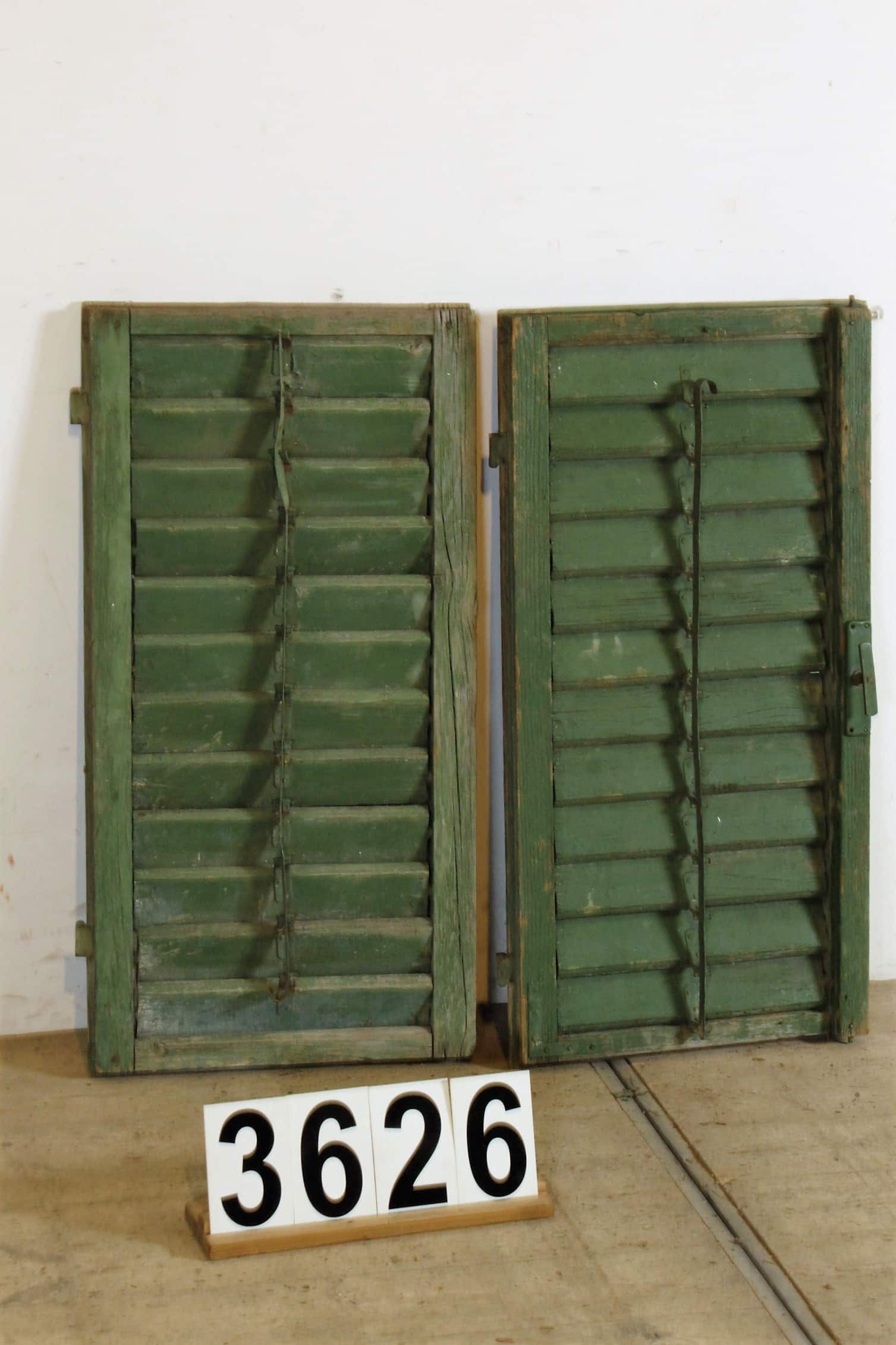 Vintage window louvered doors 96×50 nr.3626